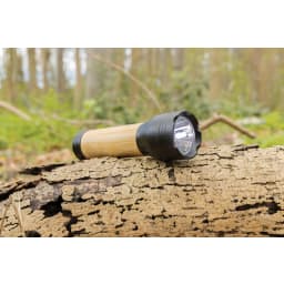 4. Lucid 1W ficklampa RCS certifierad återvunnen plast & bambu