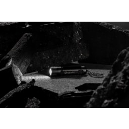 4. Gear X uppladdningsbar ultra ljusstark nyckelringsficklampa