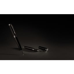 4. Swiss Peak Executive pennset