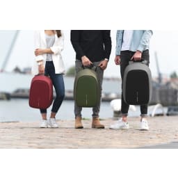 4. Bobby Hero Small, stöldskyddad ryggsäck