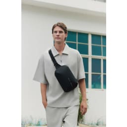 4. Urban Vattenresistent Expanderbar Cross Body