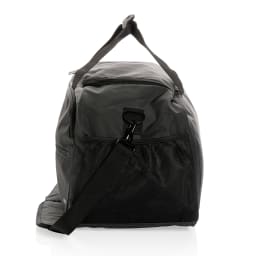 3. Swiss Peak AWARE™ RPET sport duffle