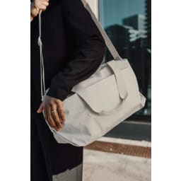 4. KENTO URBAN RCS återvunnen nylon Weekendväska