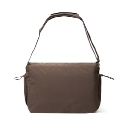 1. KENTO URBAN RCS återvunnen nylon 15.6" Axelväska