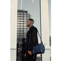 4. KENTO URBAN RCS återvunnen nylon 15.6" Axelväska