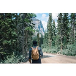 5. Impact AWARE™ 1200D 15.6'' modern laptopryggsäck