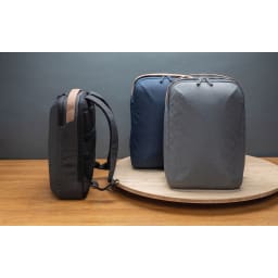 4. Impact AWARE™ 300D two tone lyxig 15.6" laptopryggsäck