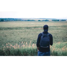 5. Swiss Peak Brooke AWARE™ RPET 15.6" laptopryggsäck