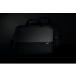 4. Swiss Peak AWARE™ RFID 15.6" laptopväska