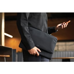 4. Bellroy laptopväska 16"