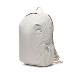 1. KENTO URBAN RCS återvunnen nylon 15.6" Ryggsäck