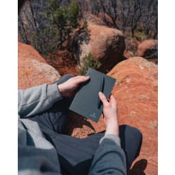 6. A5 anteckningsbok i återvunnet läder