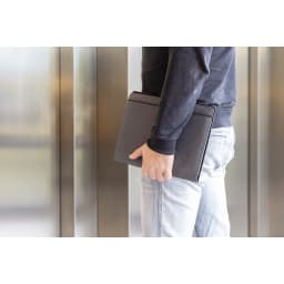 4. A4 portfolio i återvunnet läder