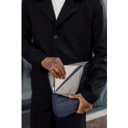 4. KENTO URBAN RCS återvunnen nylon 15.6" laptopfodral