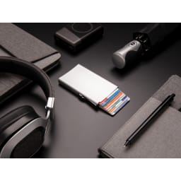 4. Standard aluminium RFID korthållare