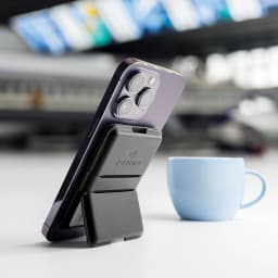 4. C-Secure MagSafe-mobilplånbok