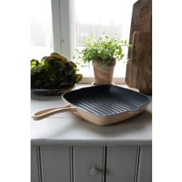 1. Grillpanna i matt finish