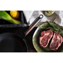 1. Tina Nordström Kolstålspanna 28 cm