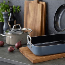 1. Vivian Gryta 2.1 L