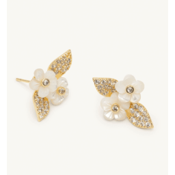 0. Claire earrings – Creme puff