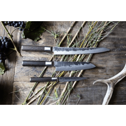 6. Knivset i 4 delar med Brödsåg, Santoku, Petty & Chopper