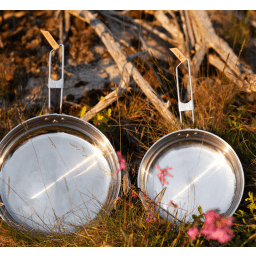 1. Campingstekpanna 21cm