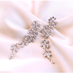 2. Petite Laurel Örhängen Crystal