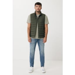 2. IQONIQ Meru herrväst i återvunnen polyester