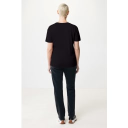 3. IQONIQ Yala t-shirt dam i återvunnen bomull