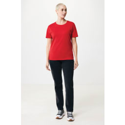 3. IQONIQ Yala t-shirt dam i återvunnen bomull
