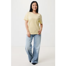 3. IQONIQ Yala t-shirt dam i återvunnen bomull