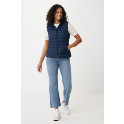 2. IQONIQ Meru damväst i återvunnen polyester