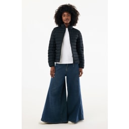 2. IQONIQ Maiko damjacka i återvunnen polyester med vaddering