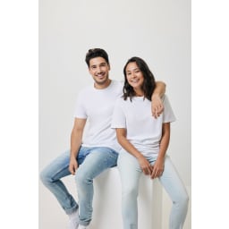 3. IQONIQ Bryce t-shirt i återvunnen bomull