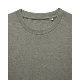 2. IQONIQ Manuel t-shirt i återvunnen ofärgad bomull