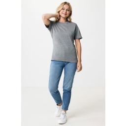 2. IQONIQ Sierra lättvikt t-shirt i återvunnen bomull