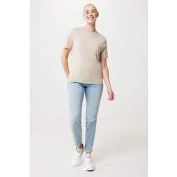 2. IQONIQ Sierra lättvikt t-shirt i återvunnen bomull