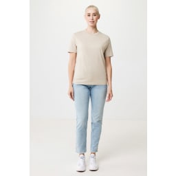 3. IQONIQ Sierra lättvikt t-shirt i återvunnen bomull