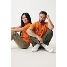 2. IQONIQ Sierra lättvikt t-shirt i återvunnen bomull