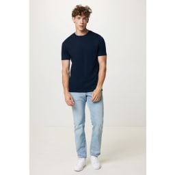 2. IQONIQ Brett t-shirt i återvunnen bomull
