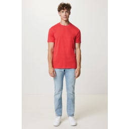 3. IQONIQ Brett t-shirt i återvunnen bomull