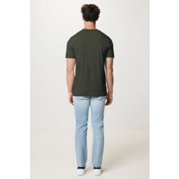 3. IQONIQ Brett t-shirt i återvunnen bomull