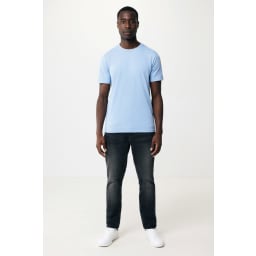3. IQONIQ Brett t-shirt i återvunnen bomull