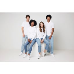3. IQONIQ Zion sweatshirt i återvunnen bomull