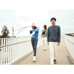 6. IQONIQ Denali sweatshirt i återvunnen ofärgad bomull