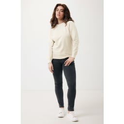 2. IQONIQ Etosha lättvikt sweatshirt i återvunnen bomull