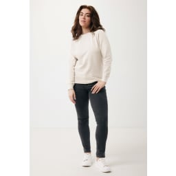 2. IQONIQ Etosha lättvikt sweatshirt i återvunnen bomull