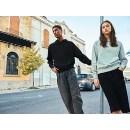 5. IQONIQ Yoho relaxed fit hoodie i återvunnen bomull