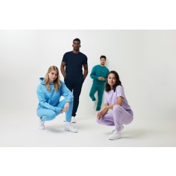 2. IQONIQ Yoho relaxed fit hoodie i återvunnen bomull