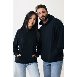 2. IQONIQ Yengo hoodie  i återvunnen bomull med sidofickor